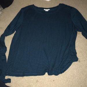 Long sleeve cropped striped tee